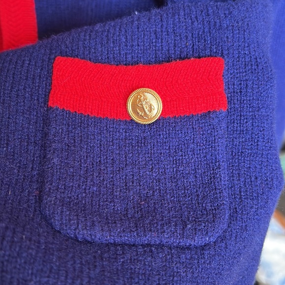 Rope picnic blue and red knit wool cardigan. Gold button. - Picture 4 of 5